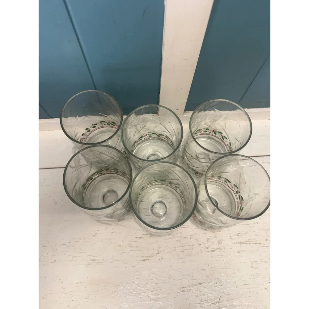 Vintage Arby's 1984 Christmas Collection Holly Berry Glass Tumblers Set of 6